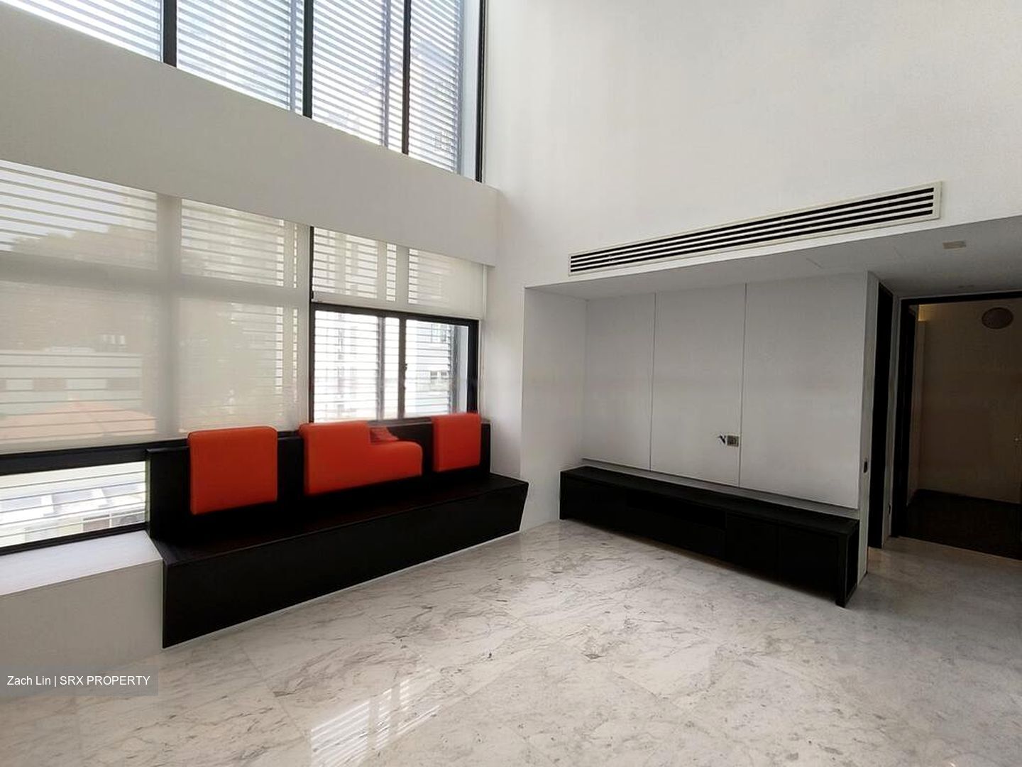 Saint Thomas Walk (D9), Apartment #586580701
